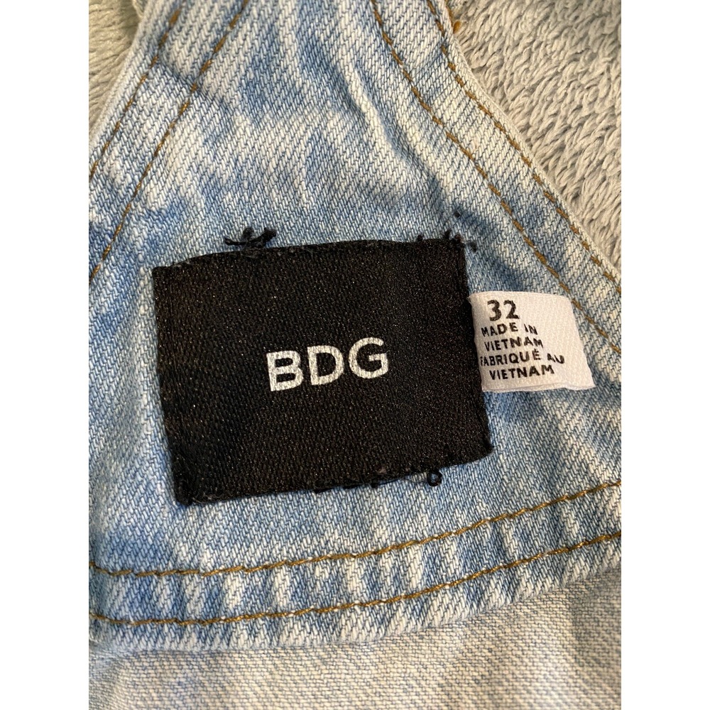 Womens BDG Urban Outfitters Light Blue Denim Overalls 100% Cotton Size 32 - Picture 5 of 8